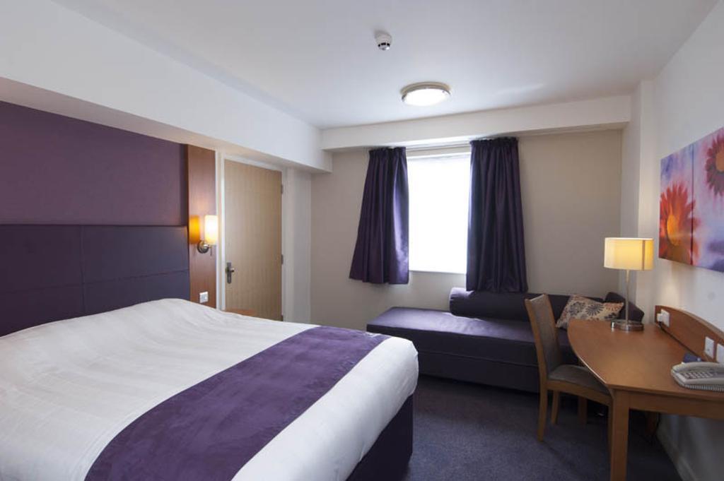 Premier Inn Glasgow City Centre - Argyle Street 외부 사진